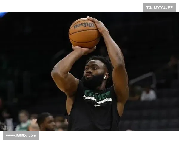 布朗在比赛中的出色发挥为何引发广泛关注与热议